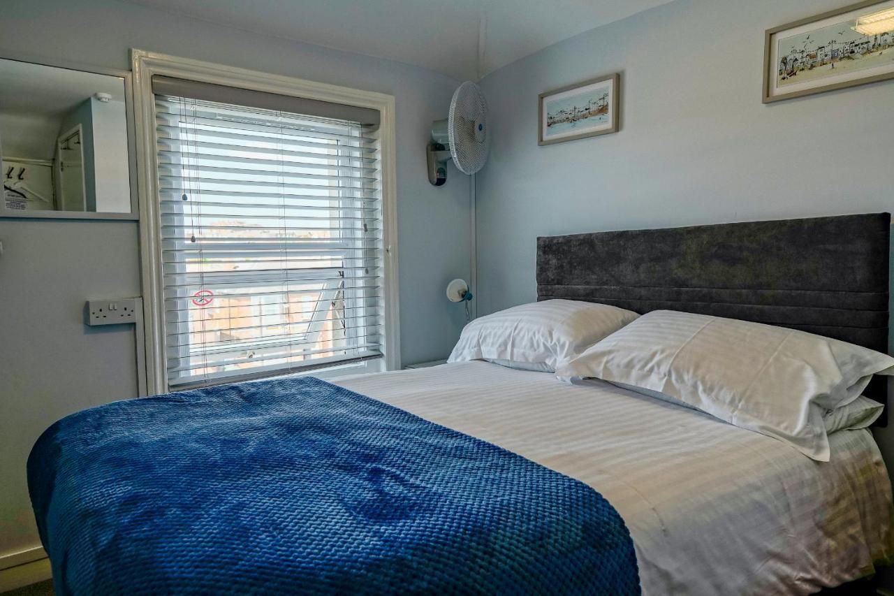 Southville 3* Weymouth